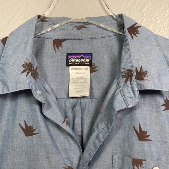 Patagonia Blue Brown Patterned Short Sleeve Shirt - Size Large - Picture 3 of 8